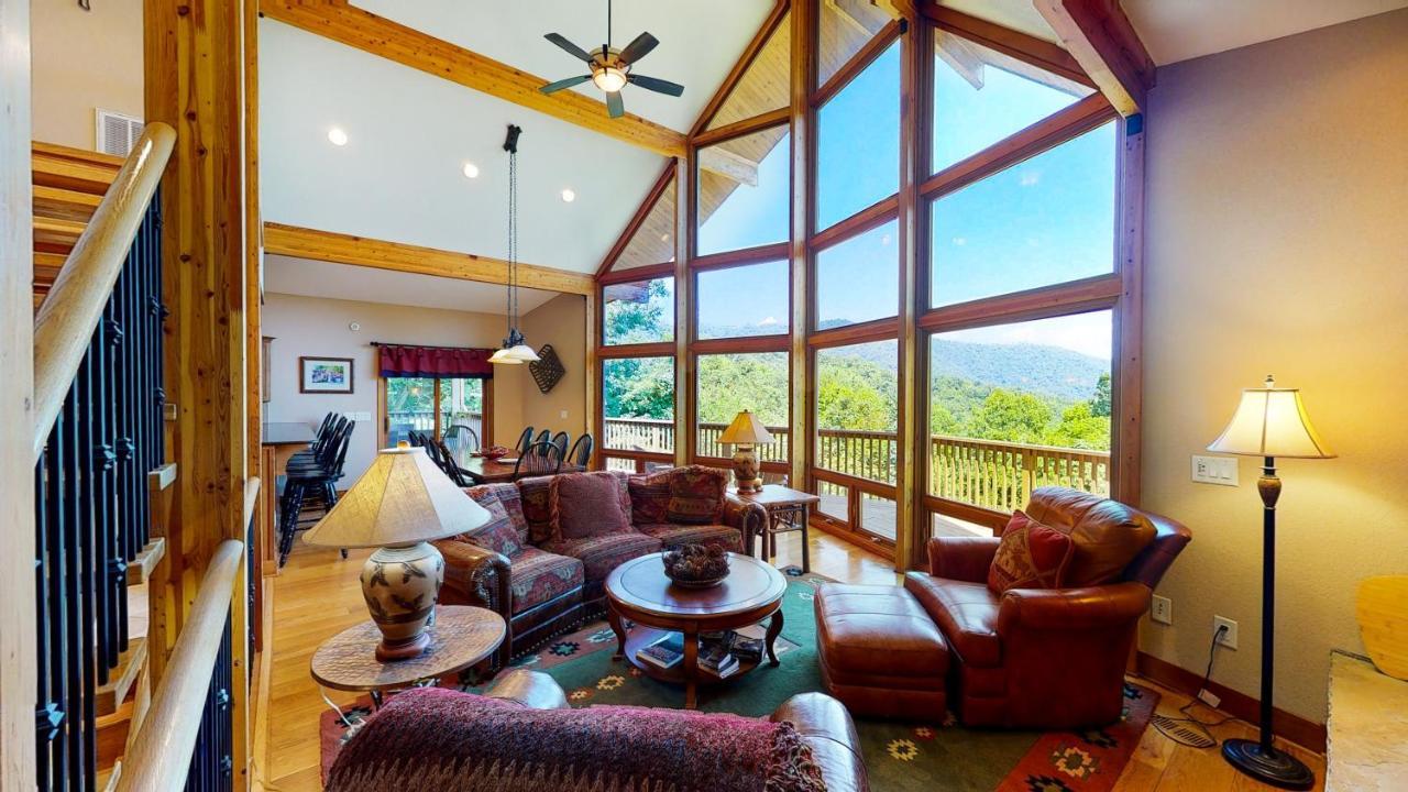 --Mountain Chalet Getaway With Breathtaking View Next To Tail Of Dragon-- Robbinsville Exterior photo